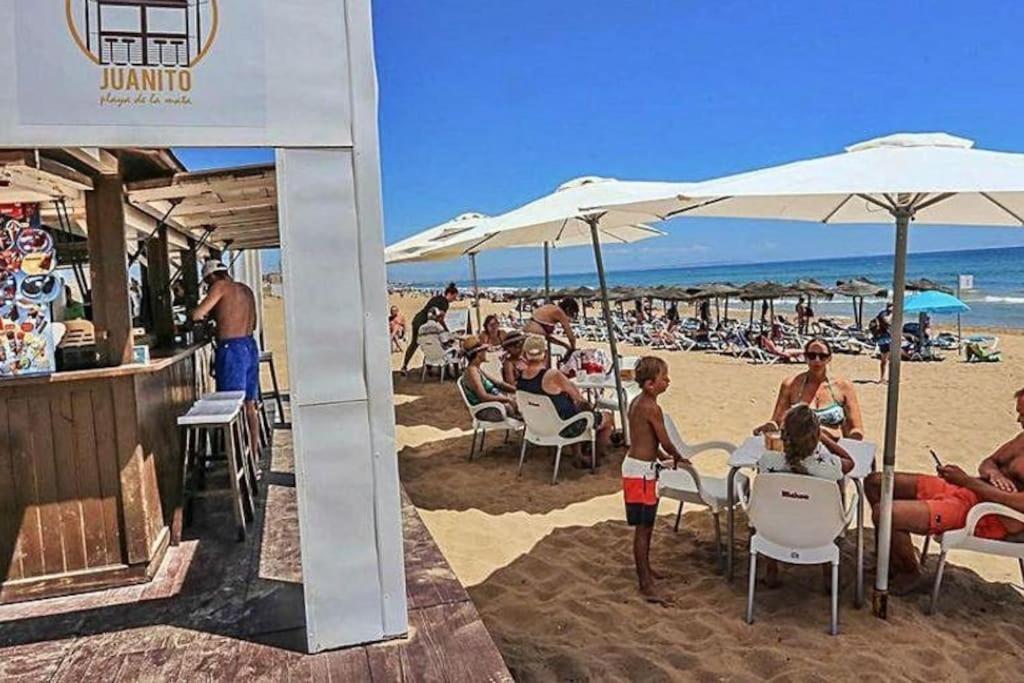 Brand New Apartment. 400 Meters Best Beach تورّيفيِخا المظهر الخارجي الصورة